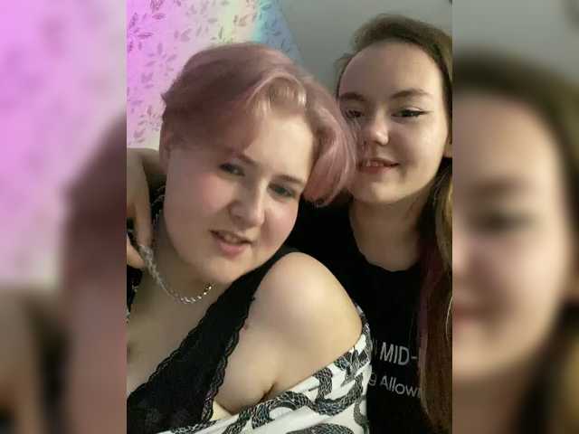Скриншоты трансляции Tanya-and-Sara