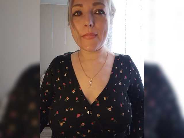 Скриншоты трансляции Tanysha-1