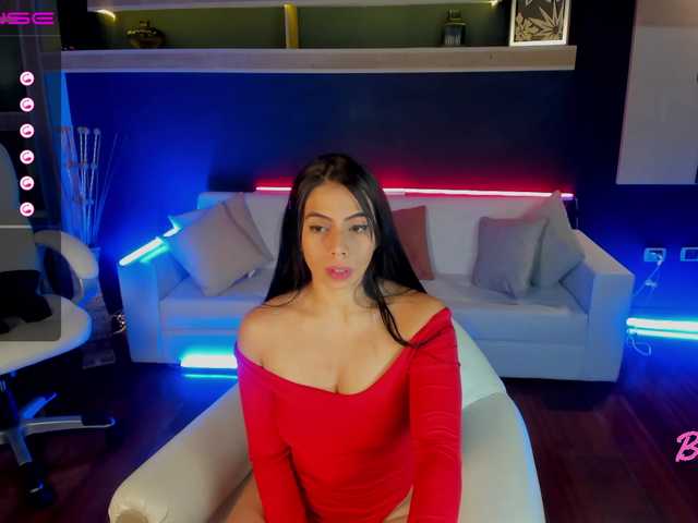 Скриншоты трансляции TaraFisherX