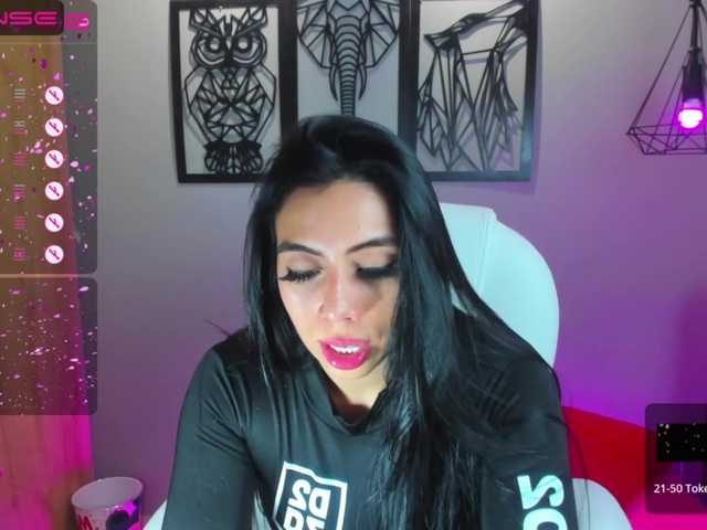 Скриншоты трансляции TaraFisherX