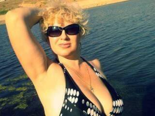 Эротический видеочат tase4ka13