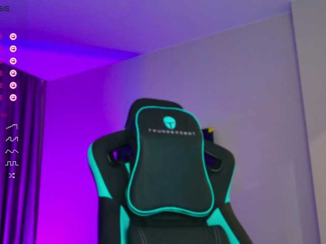 Скриншоты трансляции INsight