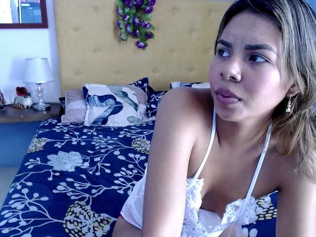 Скриншоты трансляции tatialvarado