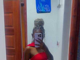 Эротический видеочат Tatiana303