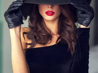 Эротический видеочат TattyAnal