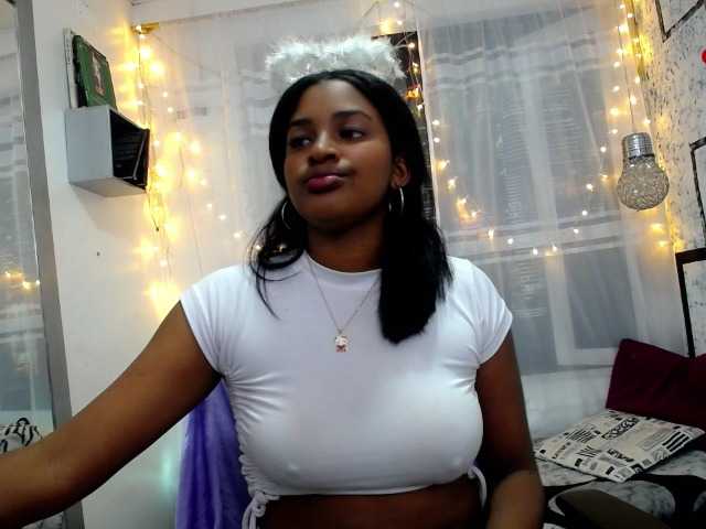 Фотографии TeenEbony Welcome to my room, let's have fun together! #ebony #teen #new #bigass