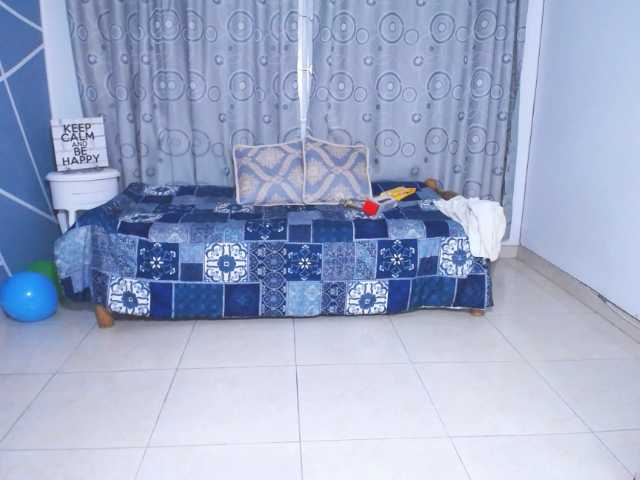 Скриншоты трансляции Tefanytaylor