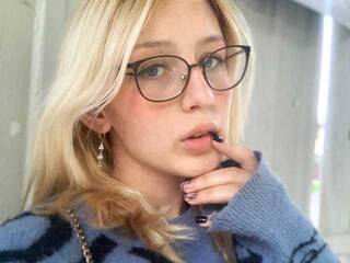 Эротический видеочат Tempest-kirst