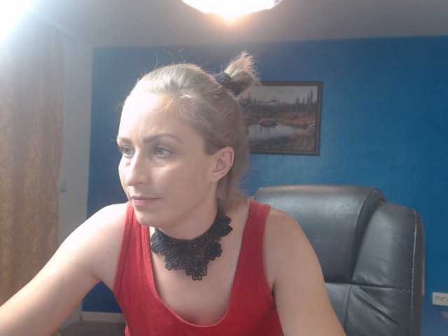 Скриншоты трансляции TemptationLuv