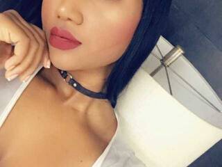 Эротический видеочат ThalianaV