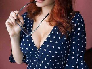 Эротический видеочат thaylor1