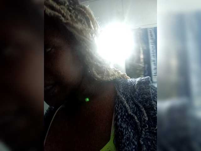 Скриншоты трансляции TheeBilquiss