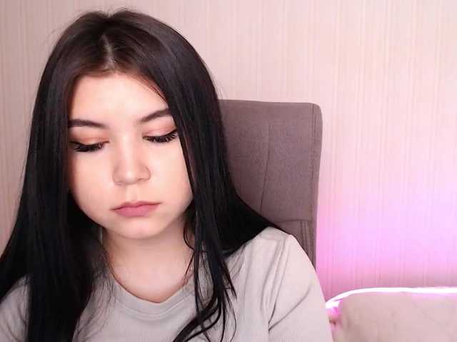 Скриншоты трансляции TianaMuon