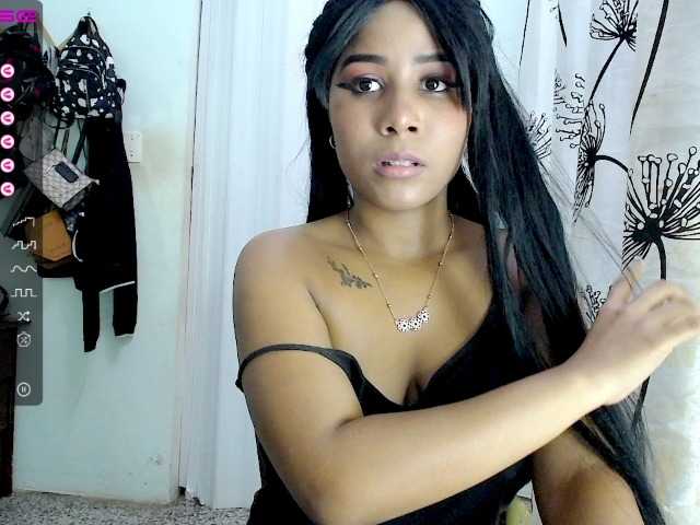 Фотографии Tianasex Your pretty girl wants to have fun today #ebony #young #latina #18 :)