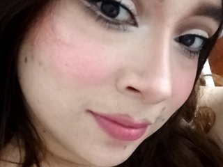 Эротический видеочат TiffanyB8