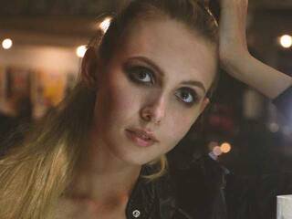 Эротический видеочат TimkaNC