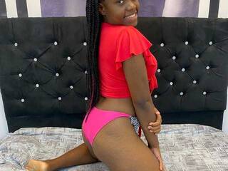 Эротический видеочат Tinabrowwn