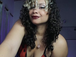 Эротический видеочат Tinaqueen1