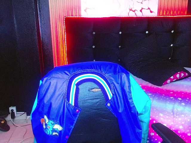 Скриншоты трансляции tinibunny