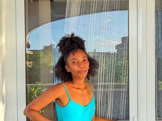 Эротический видеочат Tiphanie