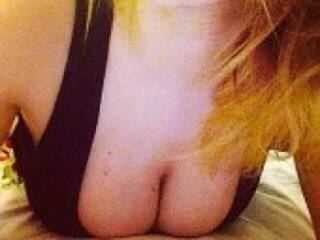 Эротический видеочат titsbaaby