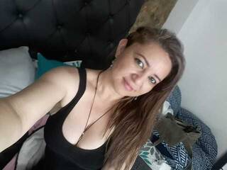 Эротический видеочат titsparadise