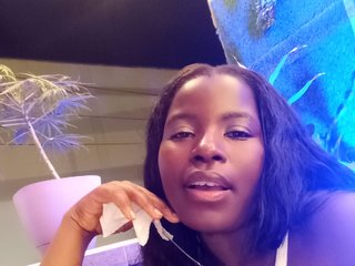 Эротический видеочат TittiFox