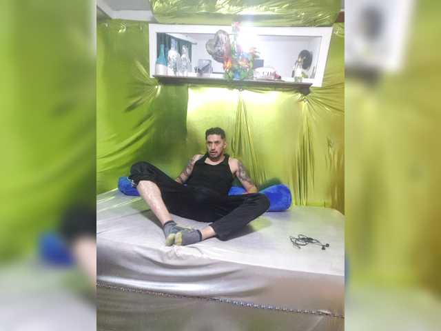 Скриншоты трансляции littlepornstars