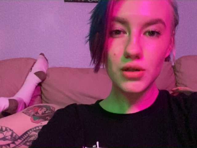 Скриншоты трансляции TreshGirls