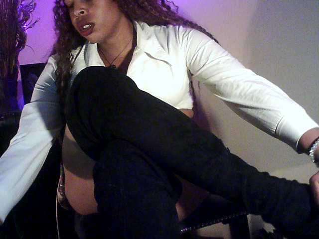 Скриншоты трансляции TrinityStahr