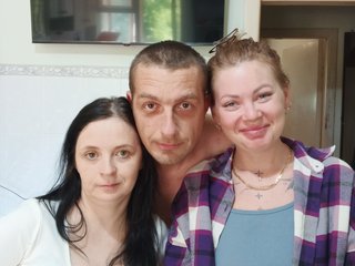 Эротический видеочат Triopara