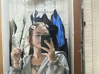 Эротический видеочат Twiksy