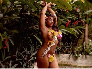 Эротический видеочат Tyraprivacy