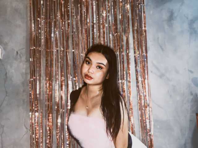 Фотография профиля Urlovelypinayxx