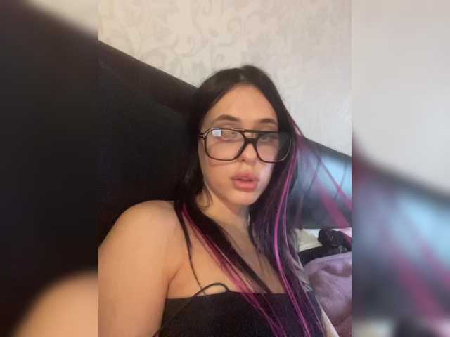 Скриншоты трансляции ursweetwaifu1