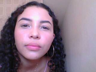 Эротический видеочат vajoleth-22