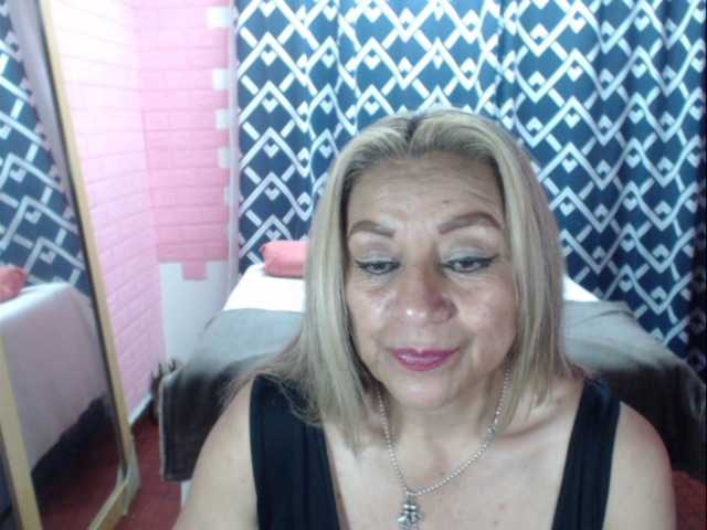 Скриншоты трансляции valeria-sexy