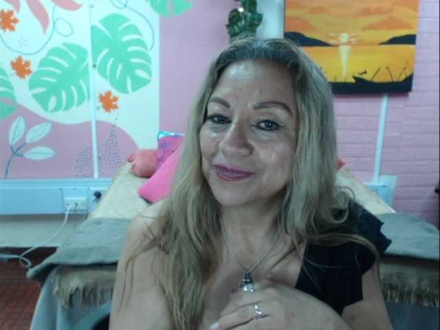 Скриншоты трансляции valeria-sexy