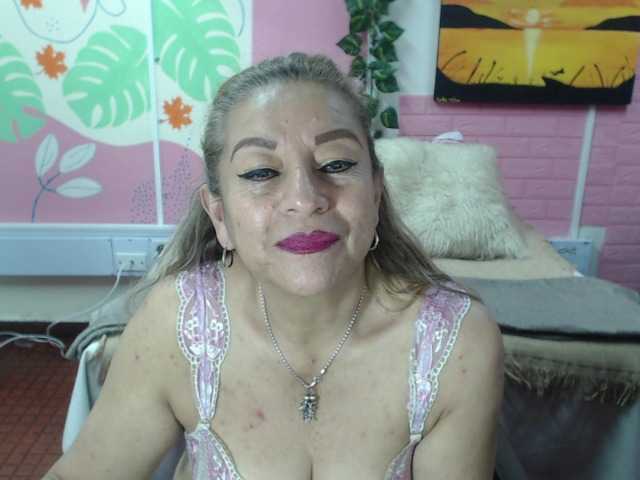 Скриншоты трансляции valeria-sexy