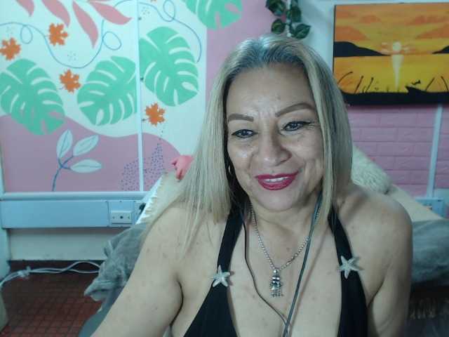 Скриншоты трансляции valeria-sexy