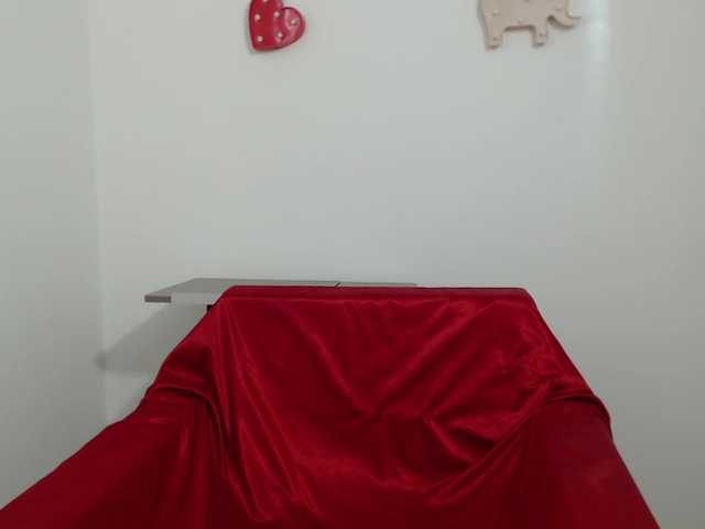 Скриншоты трансляции valeriaparty