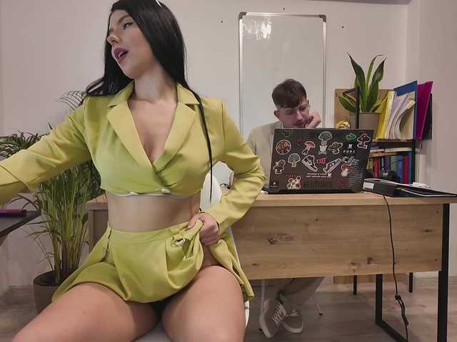 Скриншоты трансляции Valeria_xoxo