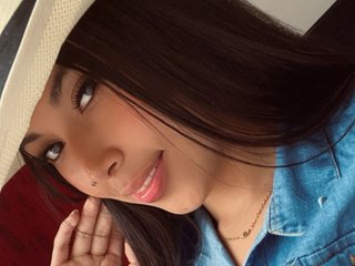 Эротический видеочат ValeryMonserrat