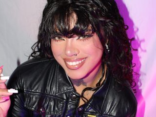 Эротический видеочат venusthegoddesss