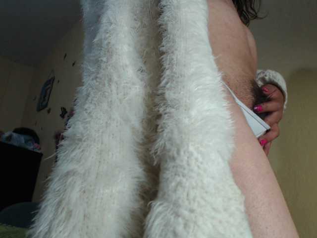 Скриншоты трансляции veryhotxxx