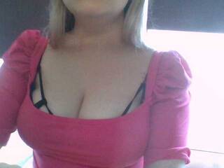 Эротический видеочат vicci95