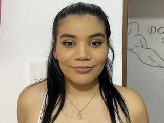 Эротический видеочат Vicky-Storm