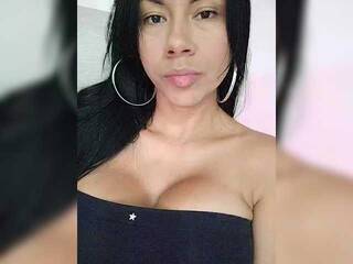 Эротический видеочат VictoriaBalee