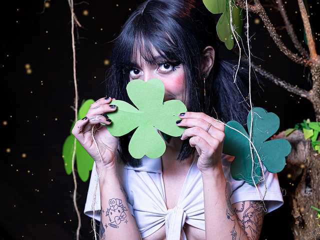 Фотография профиля Violet-lanee