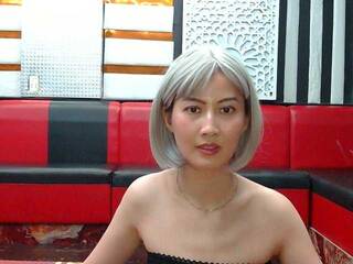 Эротический видеочат VioletAmiga